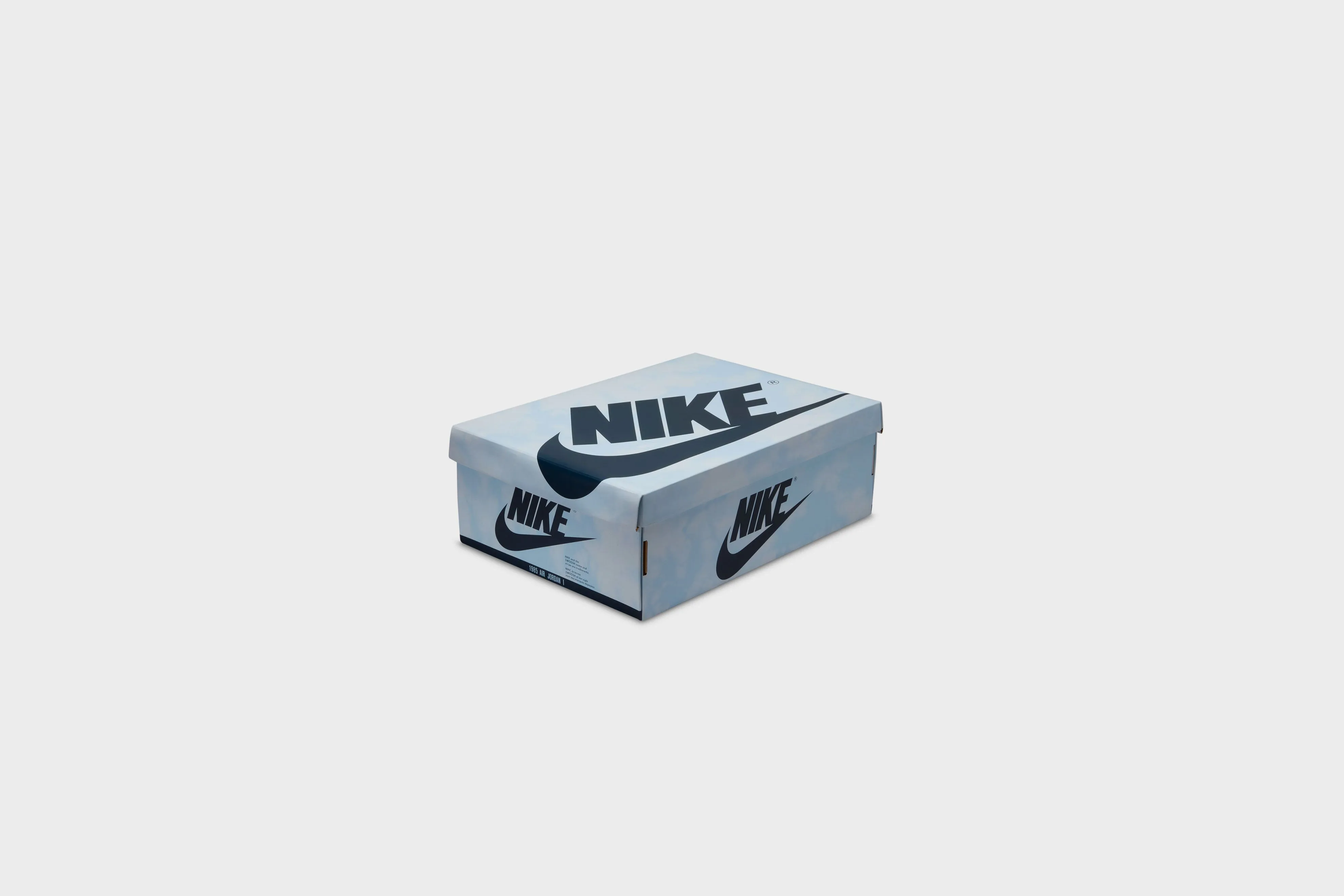 Air Jordan 1 Retro High OG (Summit White/Obsidian)