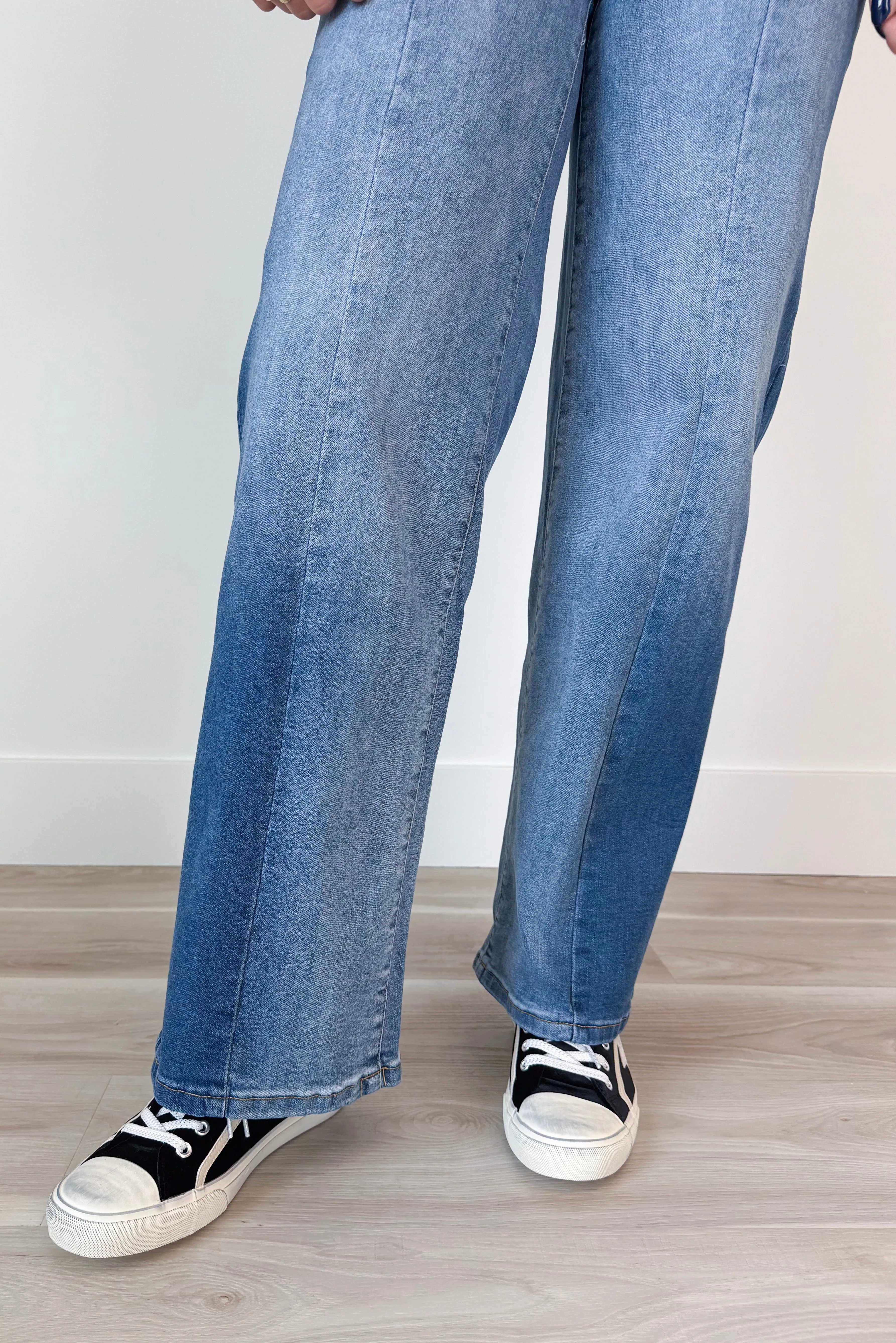 Coco & Carmen Attention Please Denim Curvy