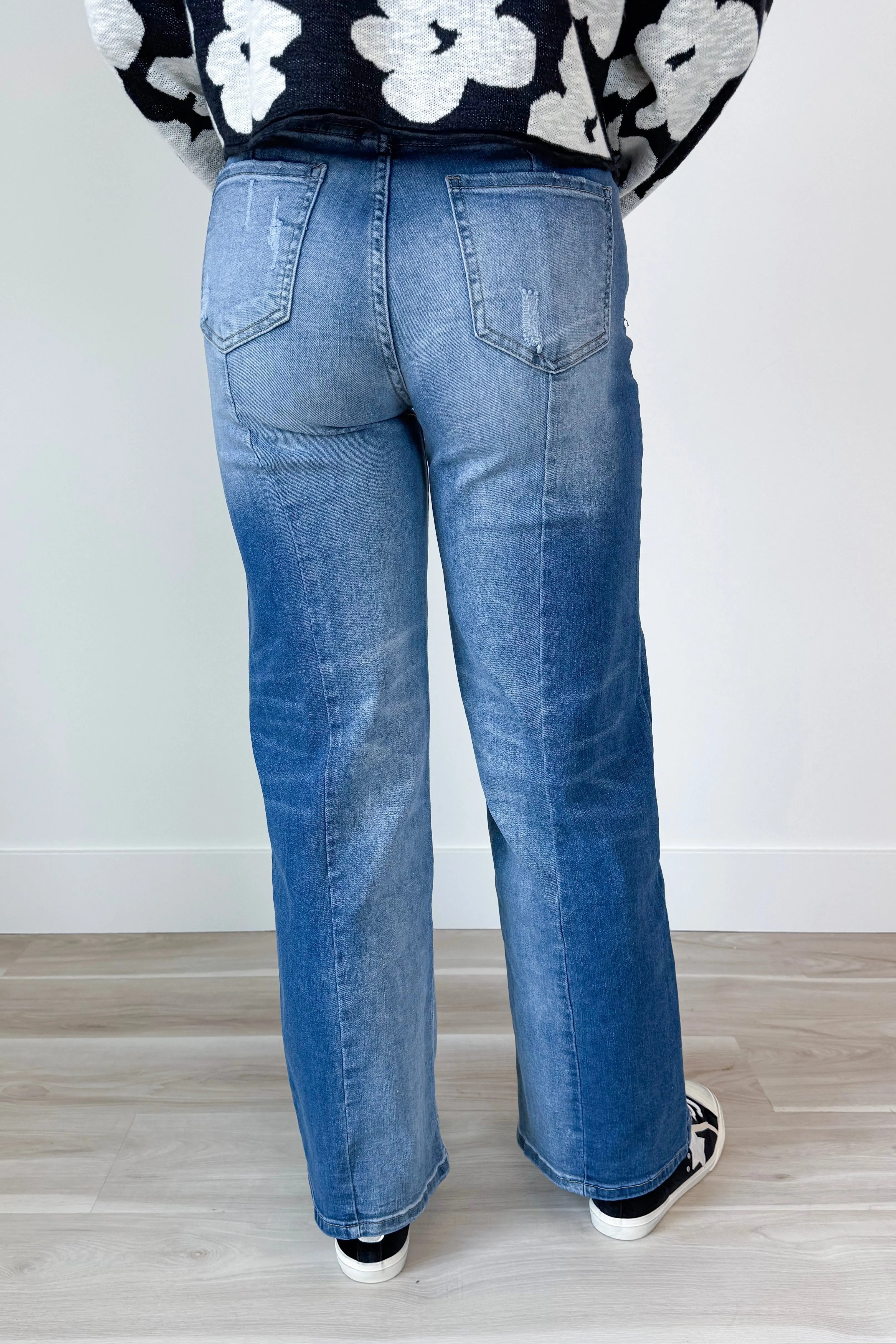 Coco & Carmen Attention Please Denim Curvy