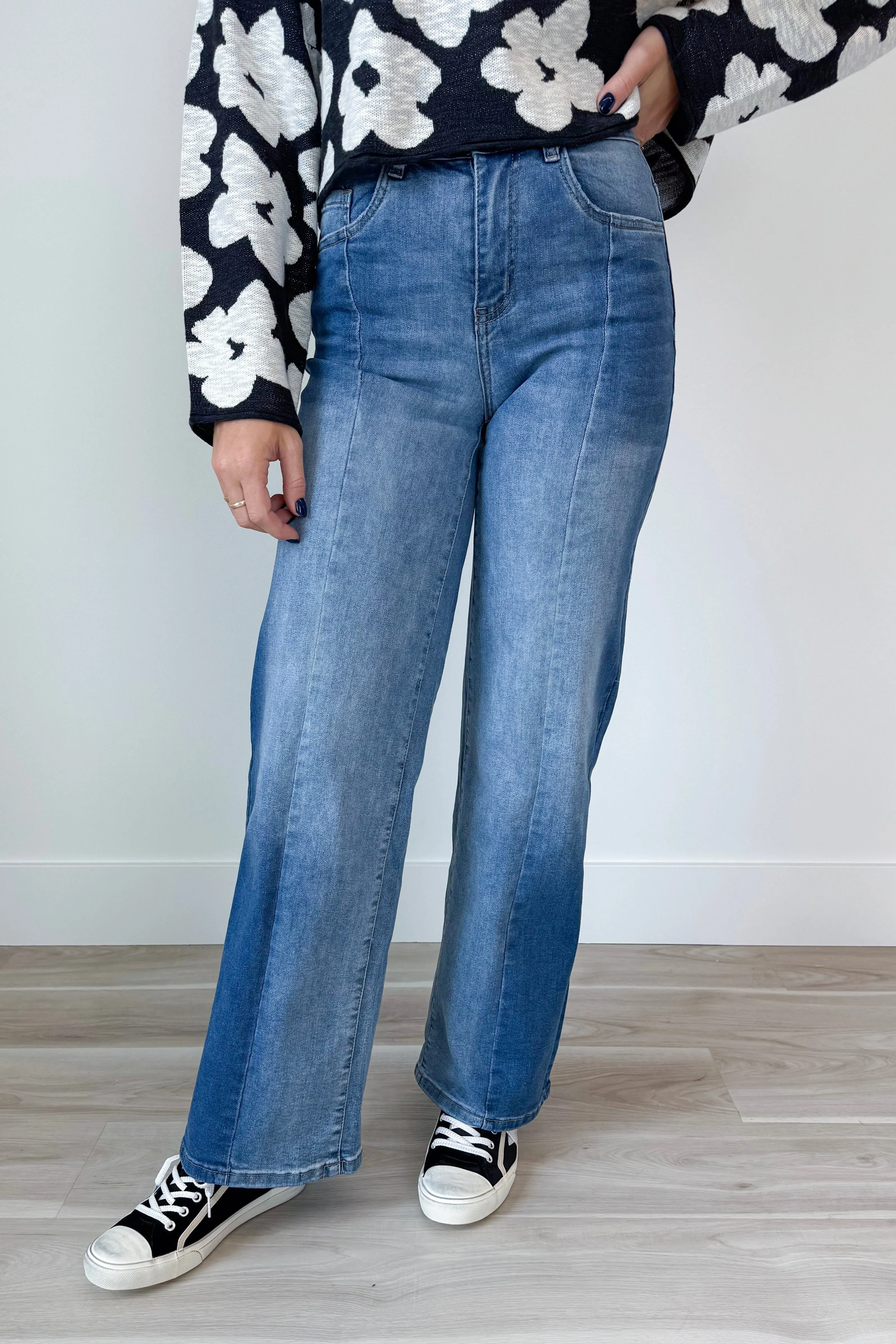 Coco & Carmen Attention Please Denim Curvy