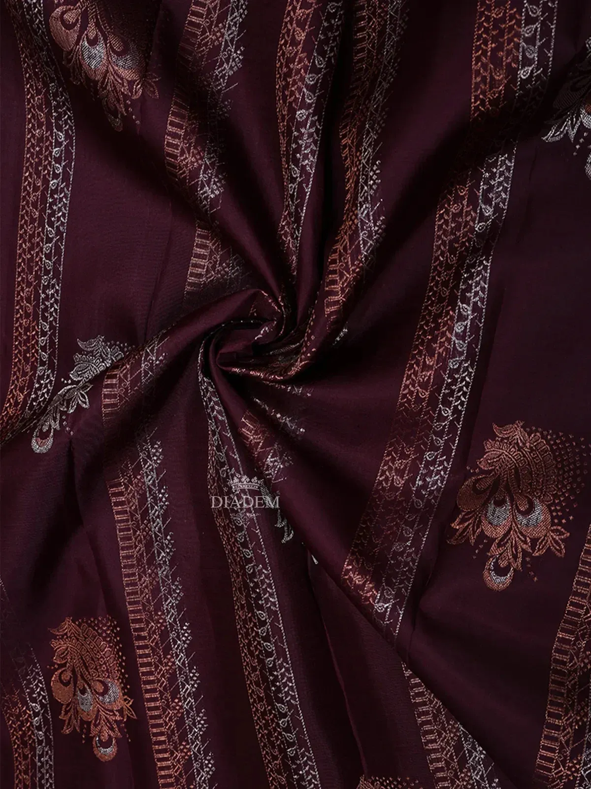 Dark Purple Pure Kanchipuram Bridal Silk Saree with Flower Motif on the Body and without Border