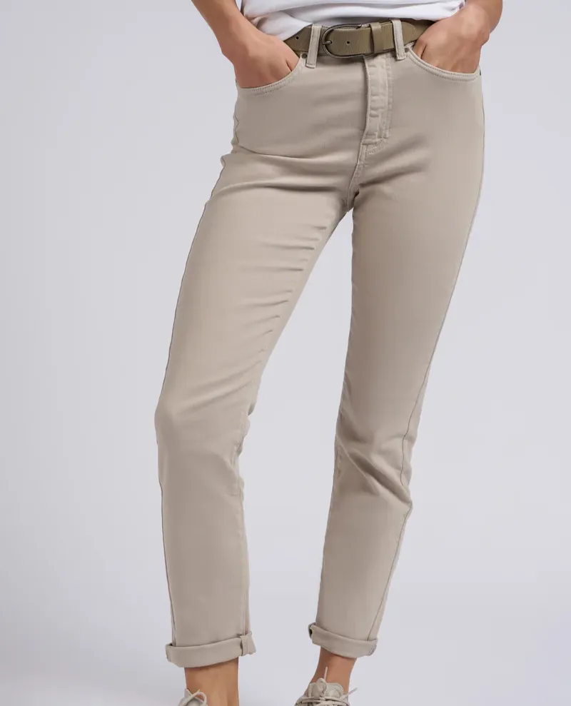 Yaya Dove Grey Straight-Leg Jeans with Enhanced Fit.
